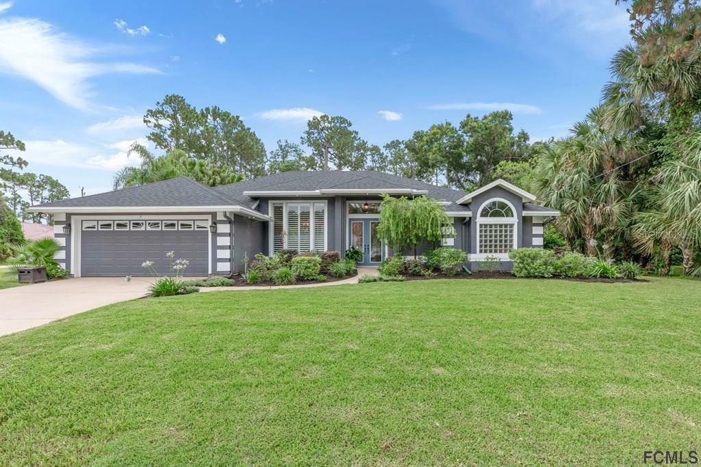 Property Photo: 1 Fenhill Lane FL 32137