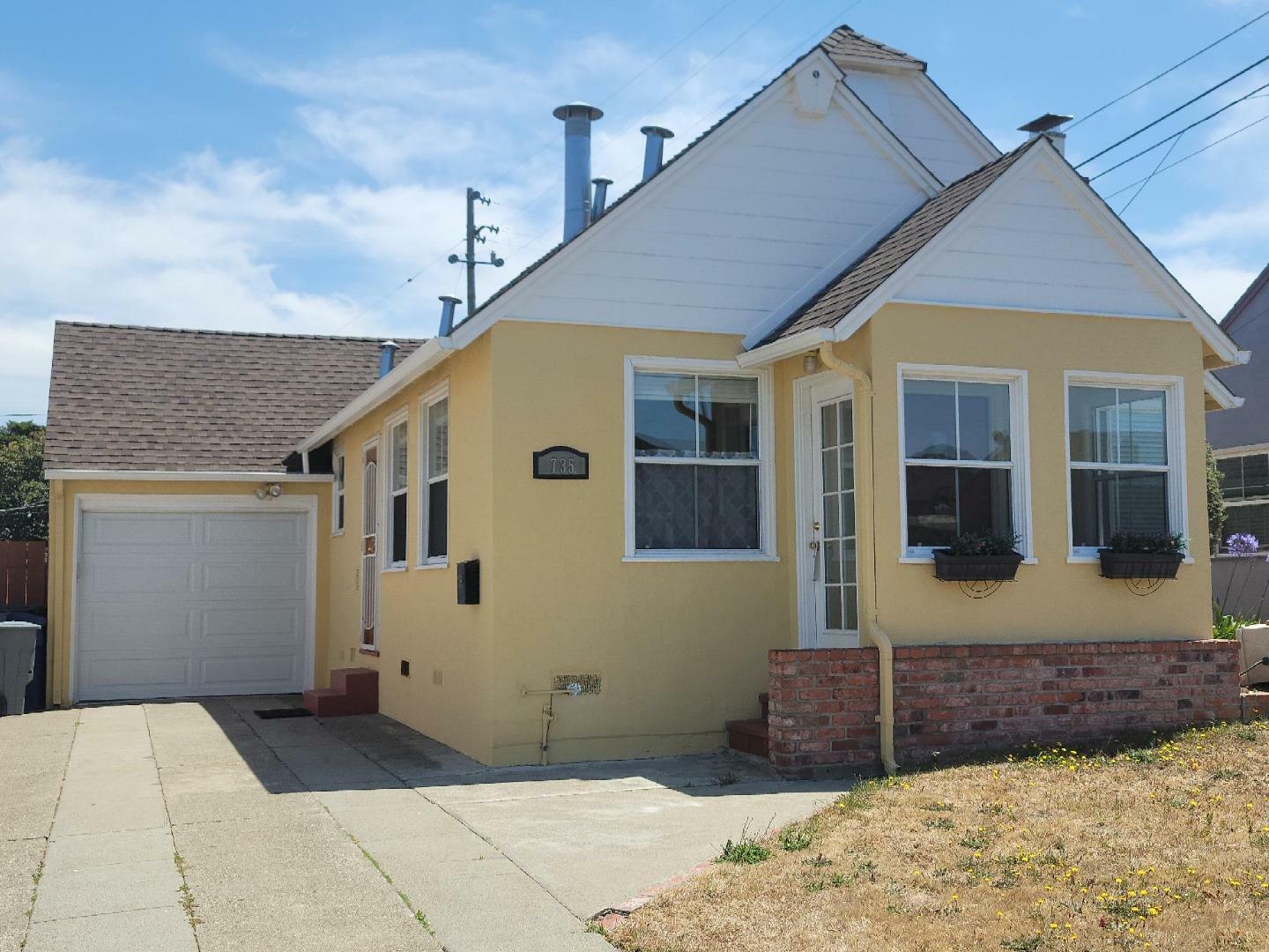 Property Photo:  735 West Orange Avenue  CA 94080 