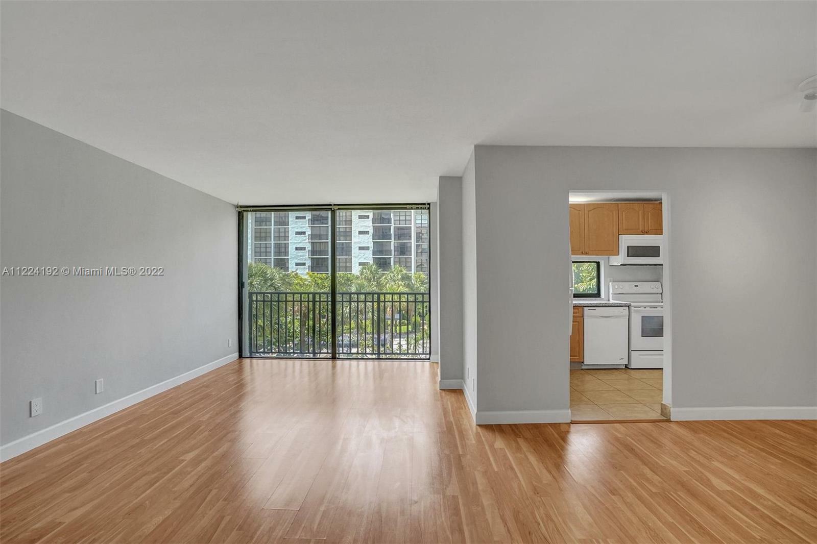 Property Photo: 17011 N Bay Rd 312 FL 33160