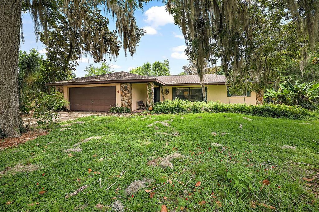 Property Photo:  9 Orange Blossom Trail  FL 34797 