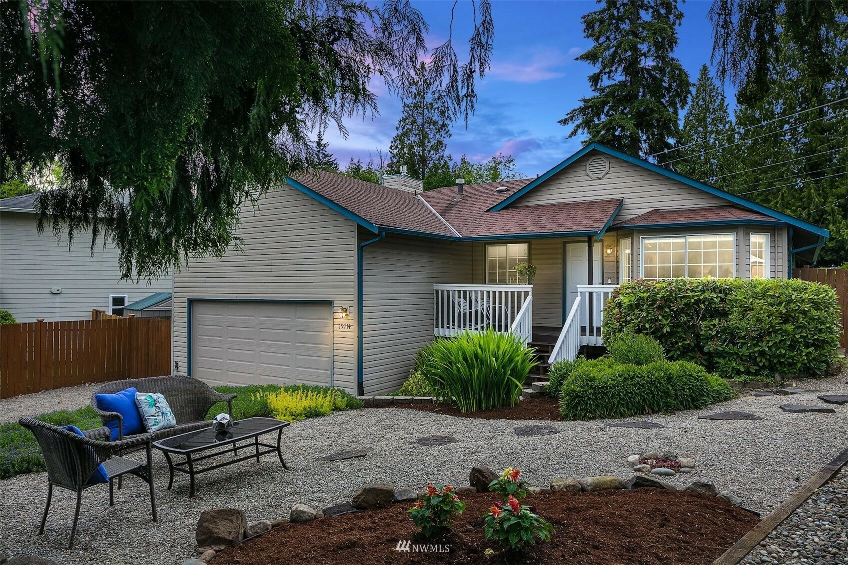 Property Photo: 19714 6th Drive SE WA 98012