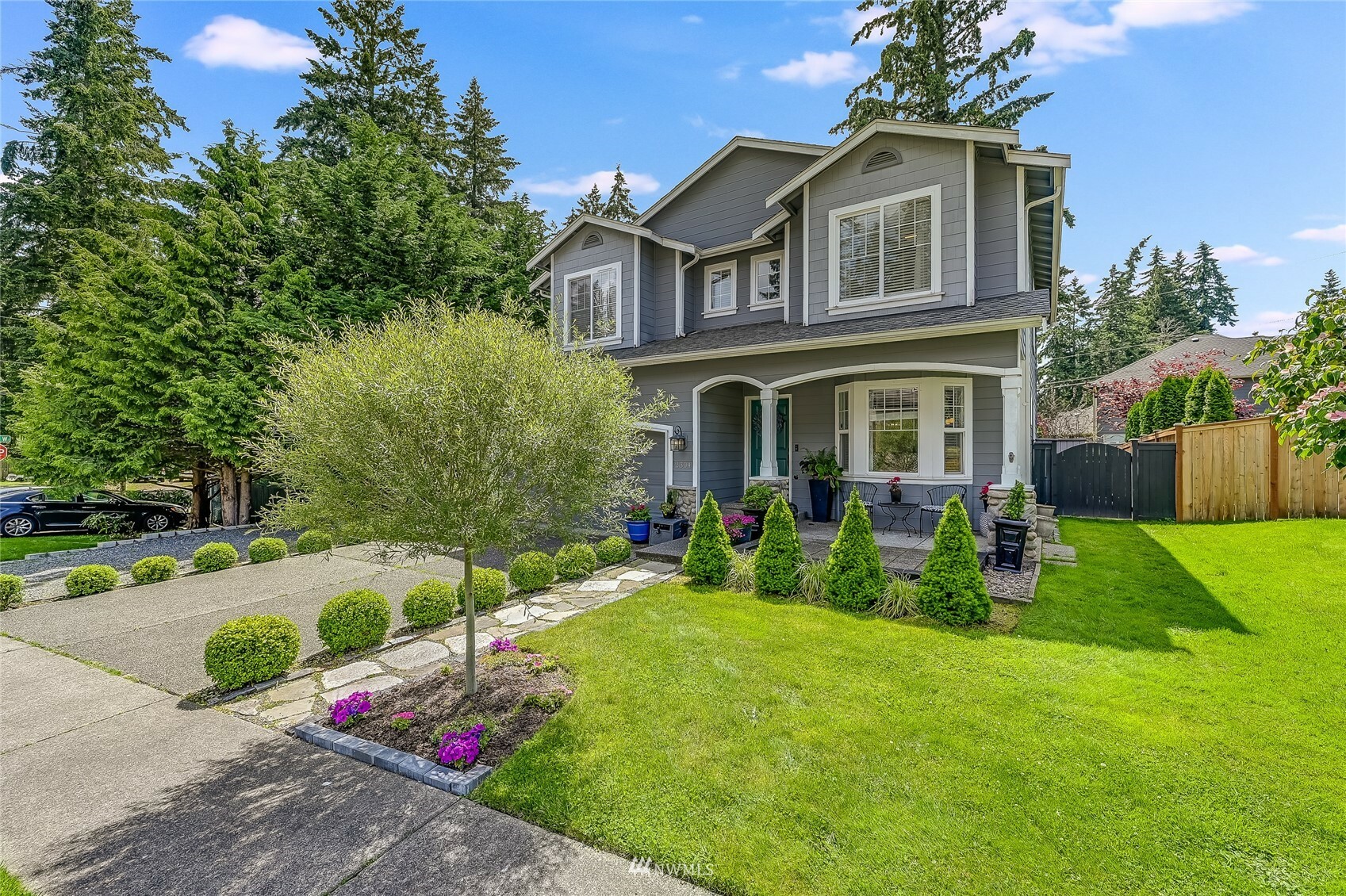 Property Photo: 2304 241st Place SW WA 98021