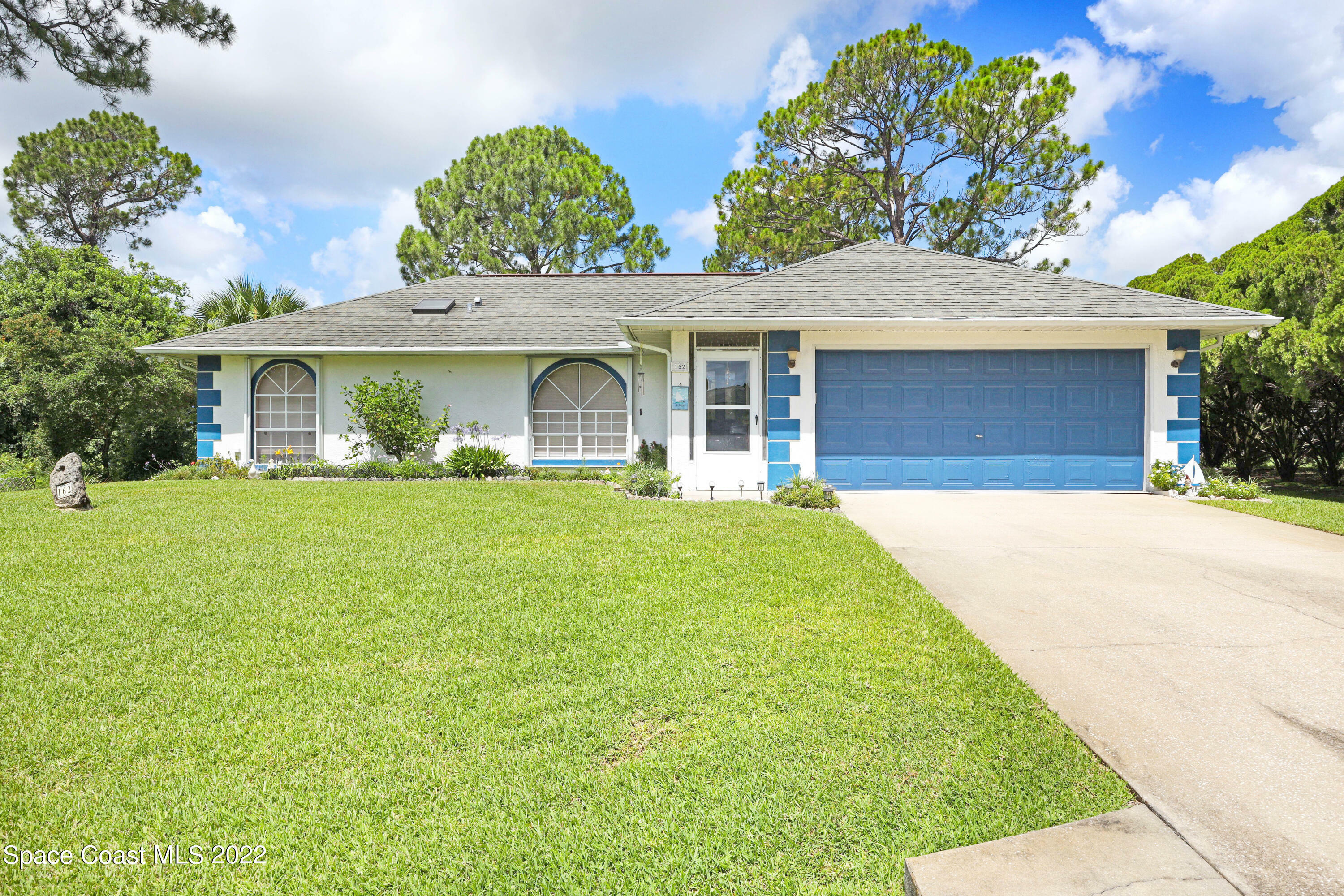 Property Photo:  162 Hearthside Avenue NW  FL 32907 