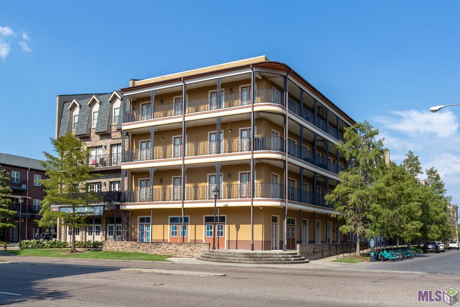 Property Photo:  3347 Nicholson Dr #B307  LA 70802 