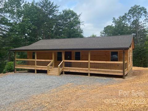 Property Photo: 4500 Windy Hill Lane NC 28655