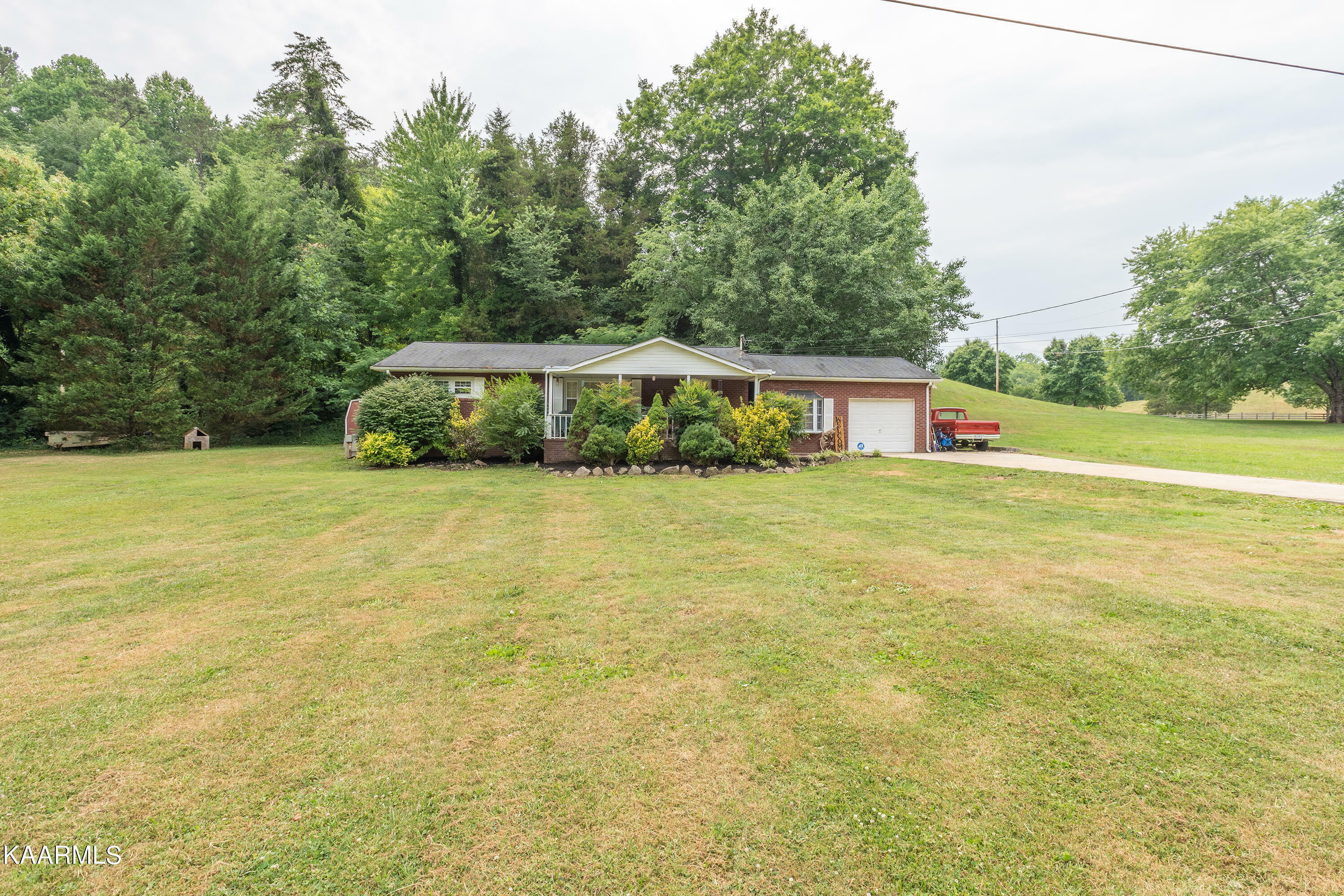 136 Little Emory Rd  Harriman TN 37748 photo