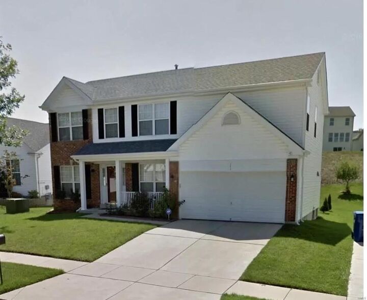 11473 Pineview Crossing Drive  Maryland Heights MO 63043 photo