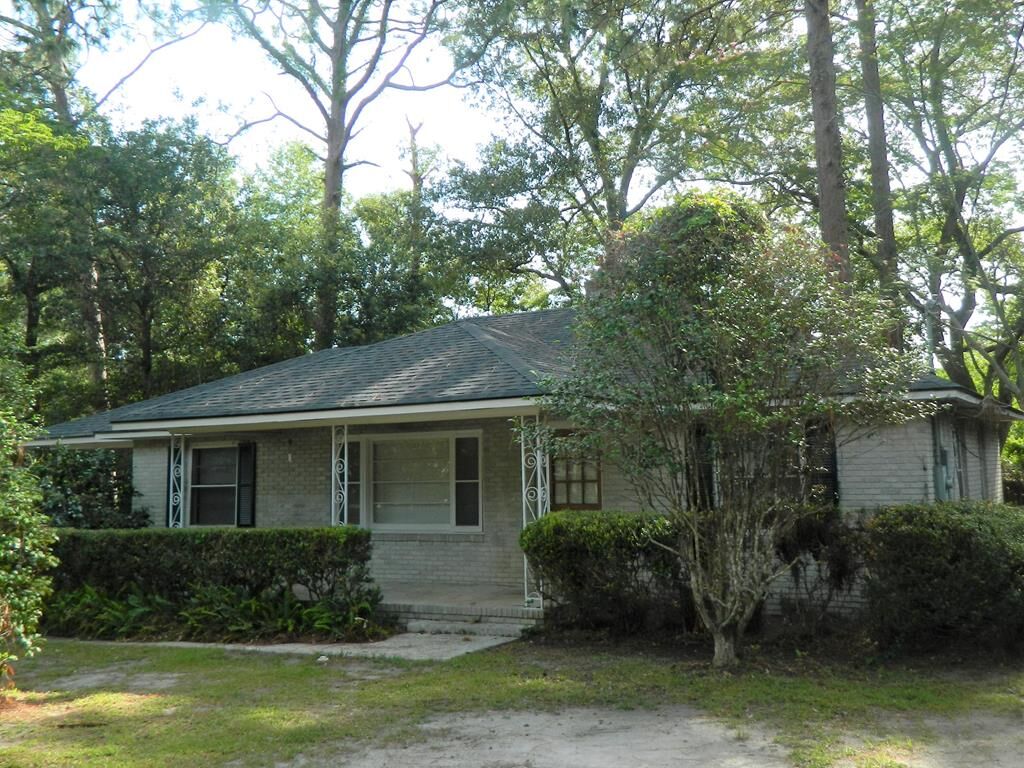 Property Photo:  2211 White Oak Dr.  GA 31602 