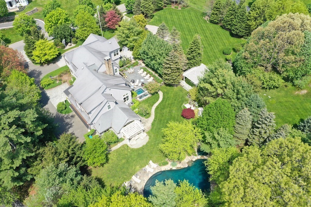 Property Photo: 9 Stonegate Drive MA 02090