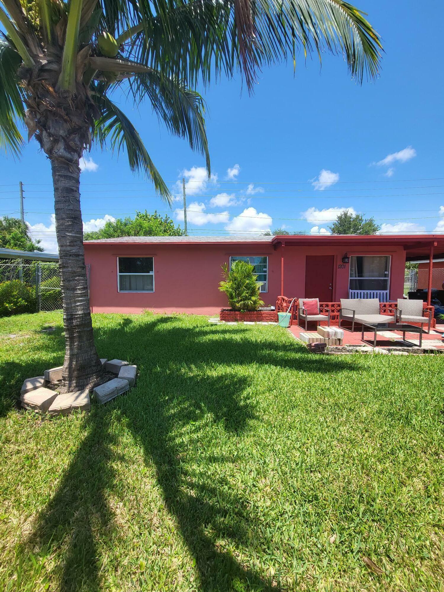 Property Photo:  1201 Cleve H Dixon Avenue  FL 33404 