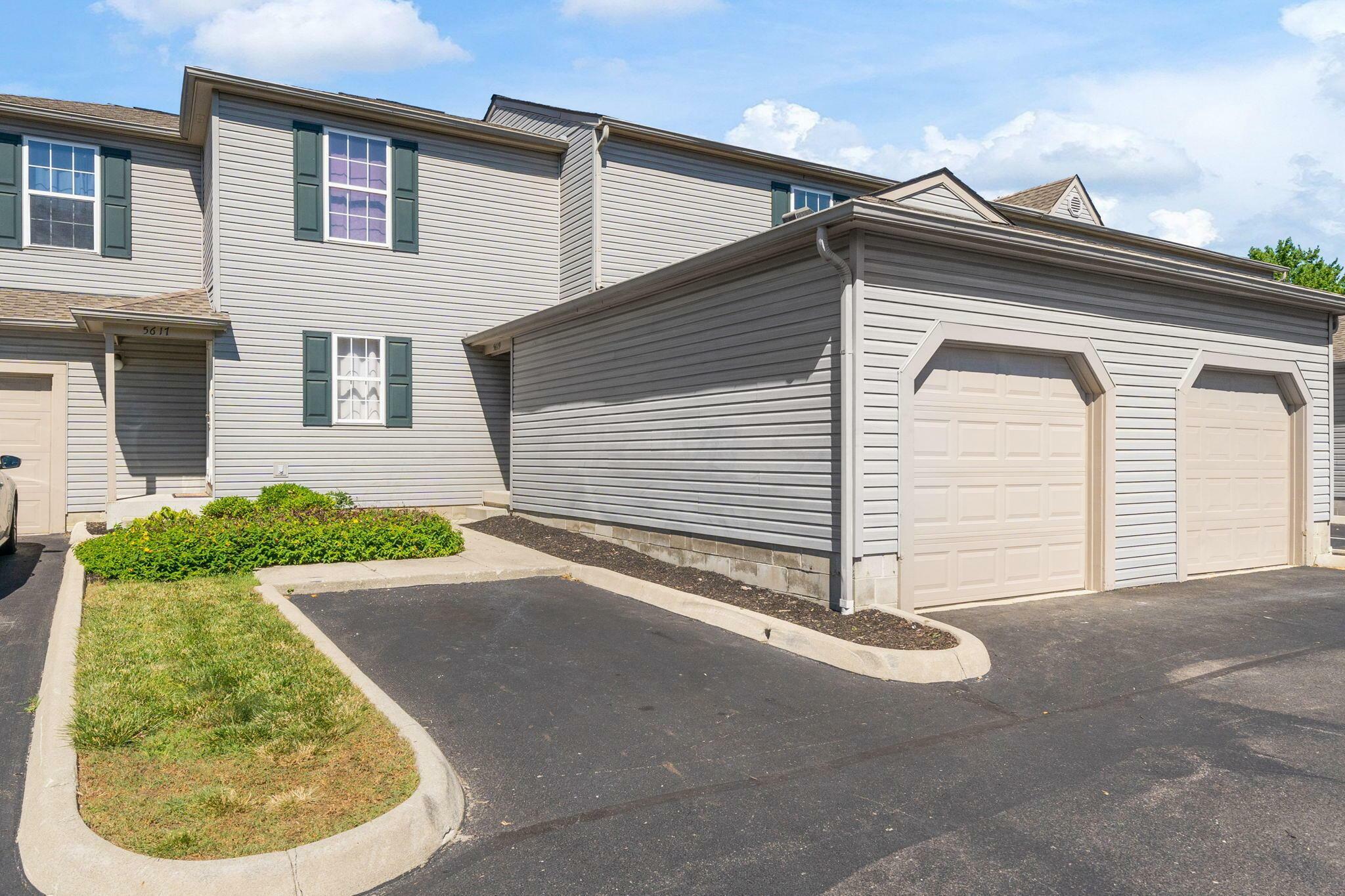 Property Photo:  5619 Wigmore Drive  OH 43235 