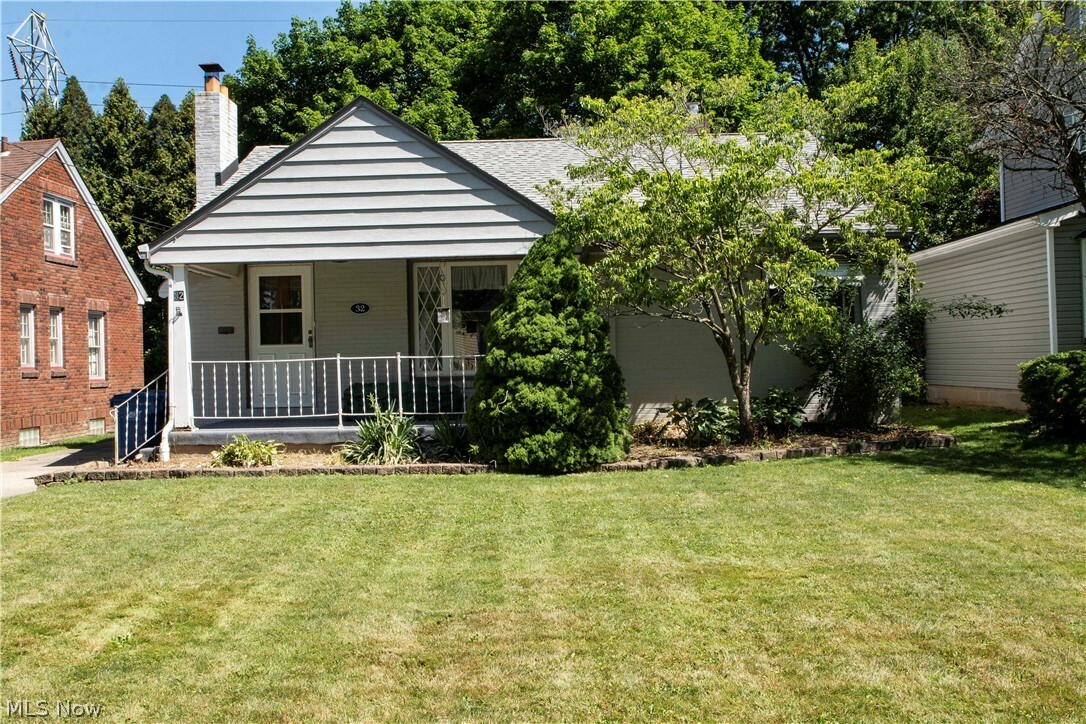 Property Photo:  32 Brookfield Avenue  OH 44512 