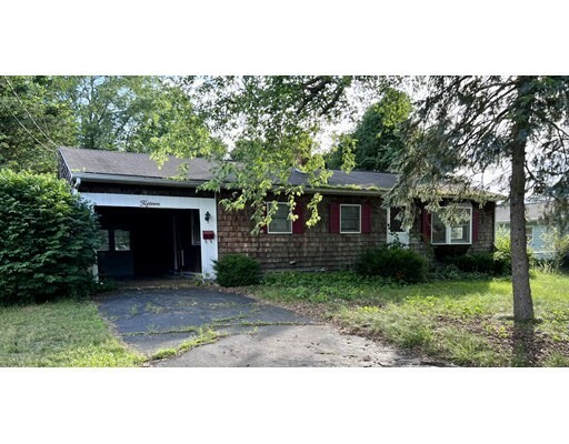 Property Photo: 15 Helm St MA 01075