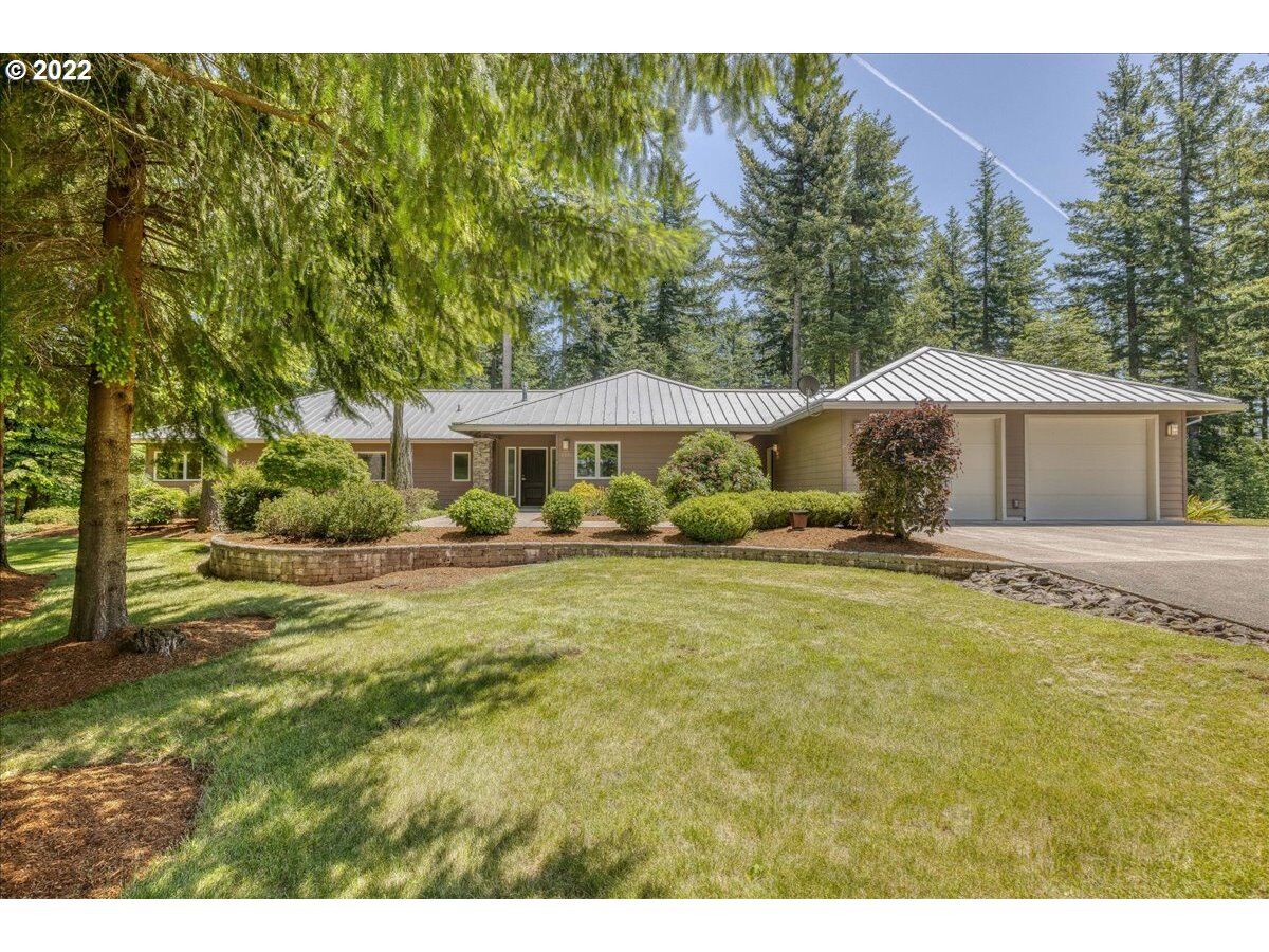 Property Photo: 1551 Labarre Rd WA 98671