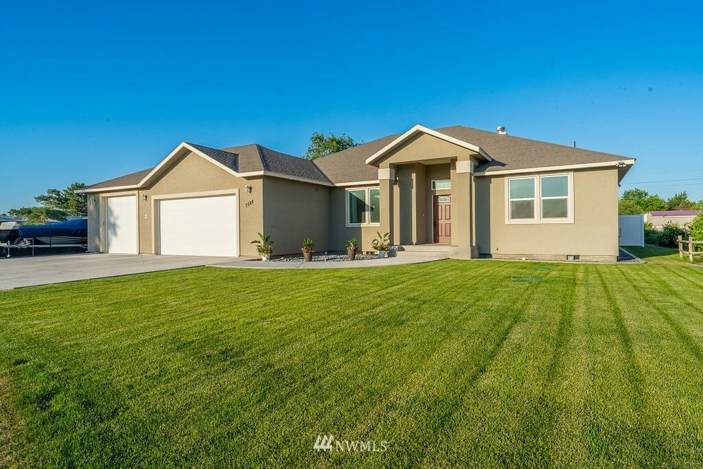 7588 Dick Road NE  Moses Lake WA 98837 photo