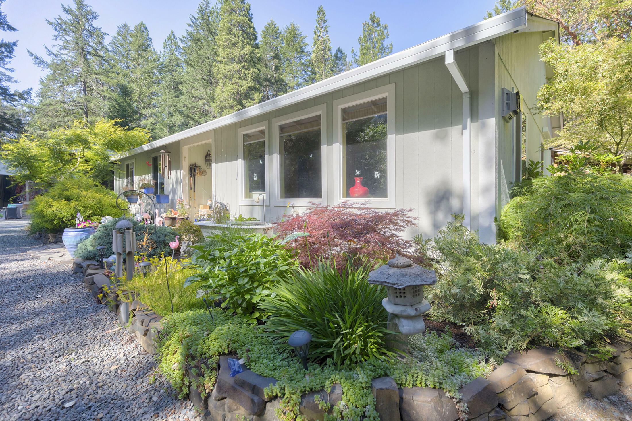 Property Photo:  1118 Savage Creek Road  OR 97527 