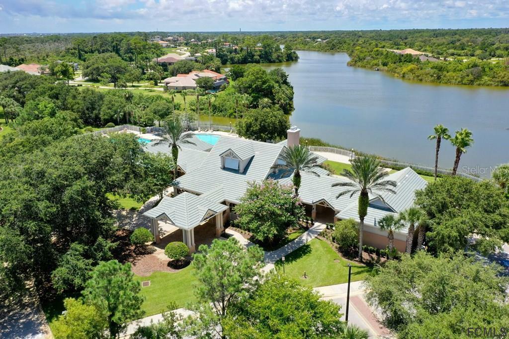 Property Photo:  18 Riverwalk Drive  FL 32137 