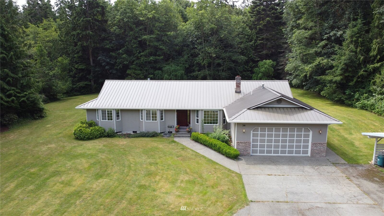 Property Photo: 34 Brandywine Lane WA 98282