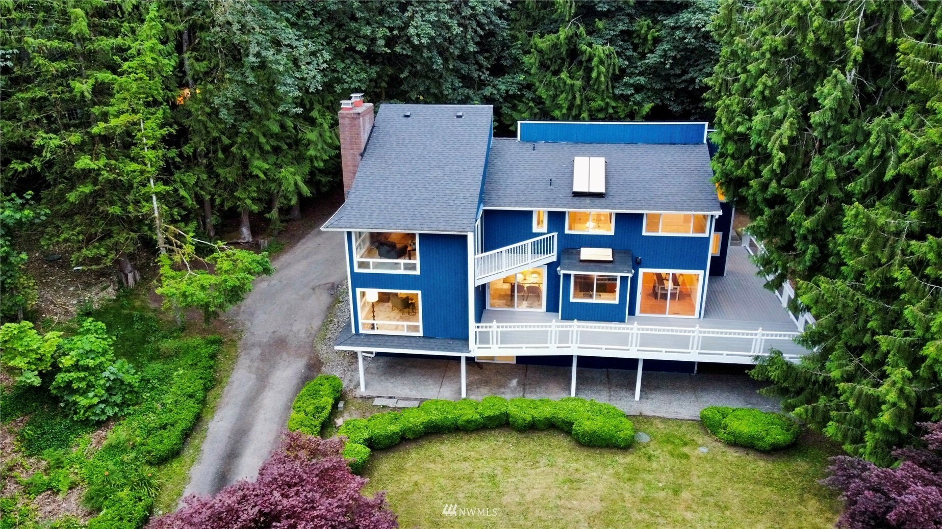 Property Photo:  1215 293rd Avenue NE  WA 98014 