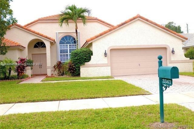 Property Photo:  3341 Overlook Rd  FL 33328 