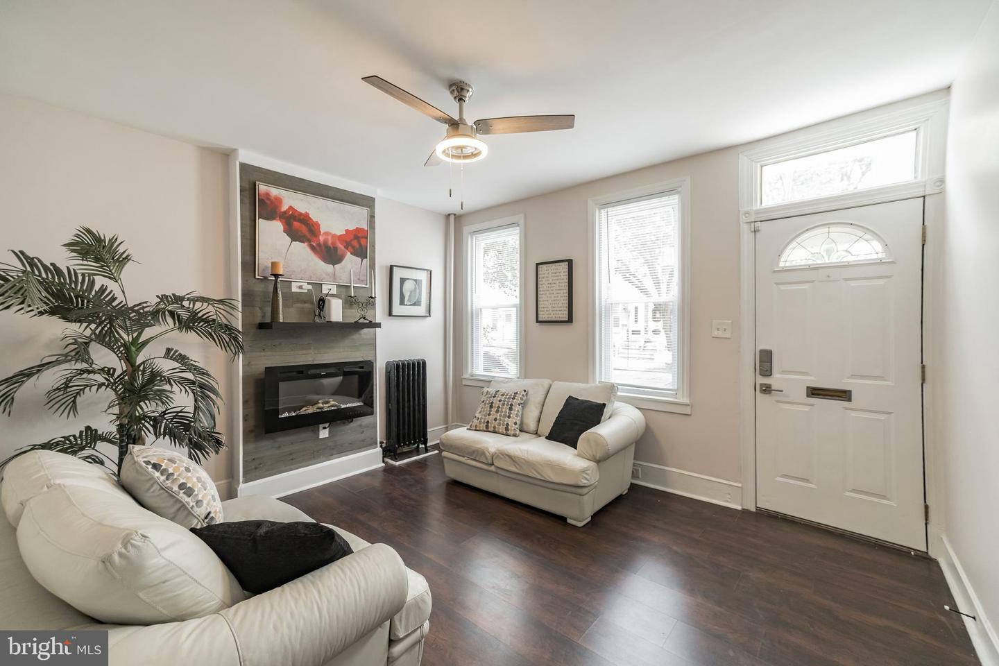 Property Photo: 640 Astor Street PA 19401