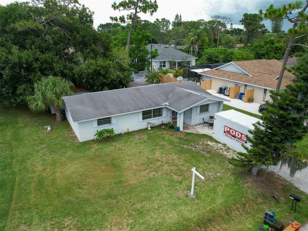 Property Photo:  595 Constance Road  FL 34293 