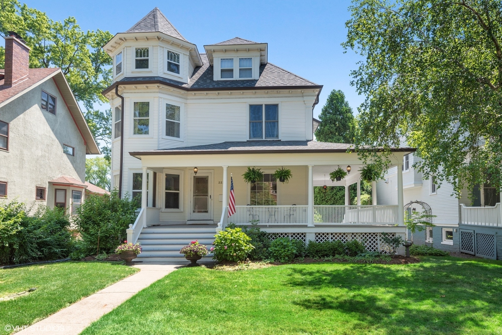 Property Photo:  2237 Sherman Avenue  IL 60201 