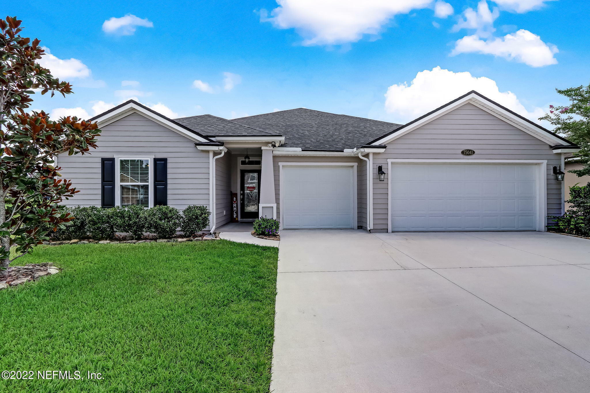 Property Photo:  75041 Fern Creek Drive  FL 32097 