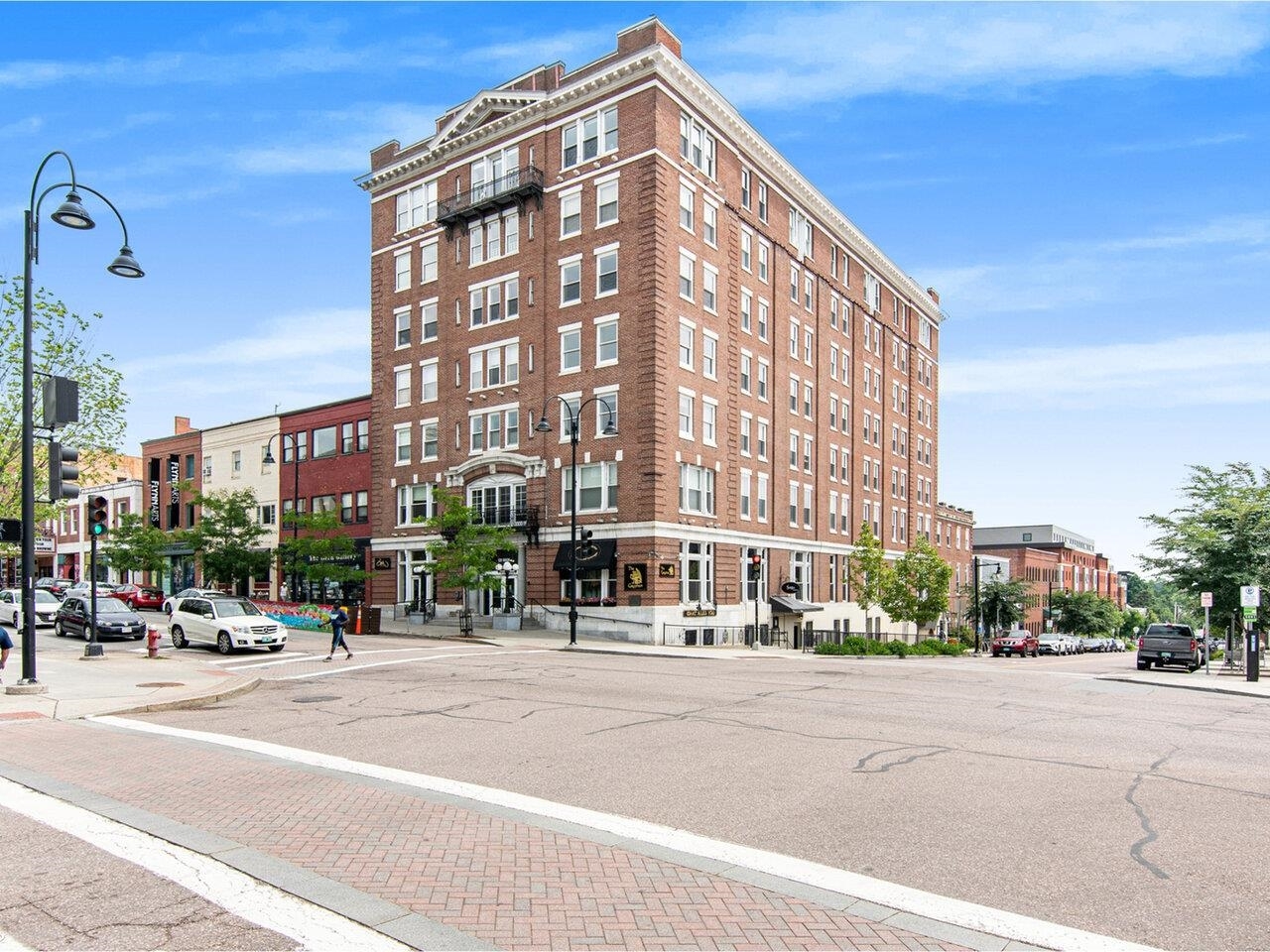 Property Photo: 131 Main Street 409 VT 05401