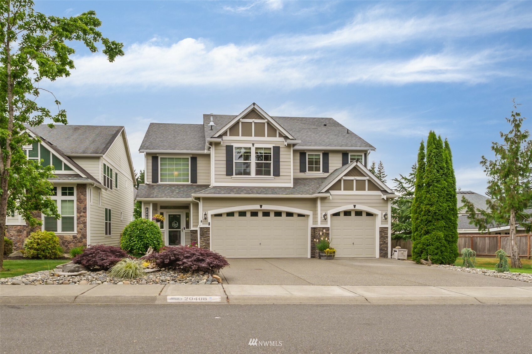 Property Photo: 20408 95th Avenue E WA 98338
