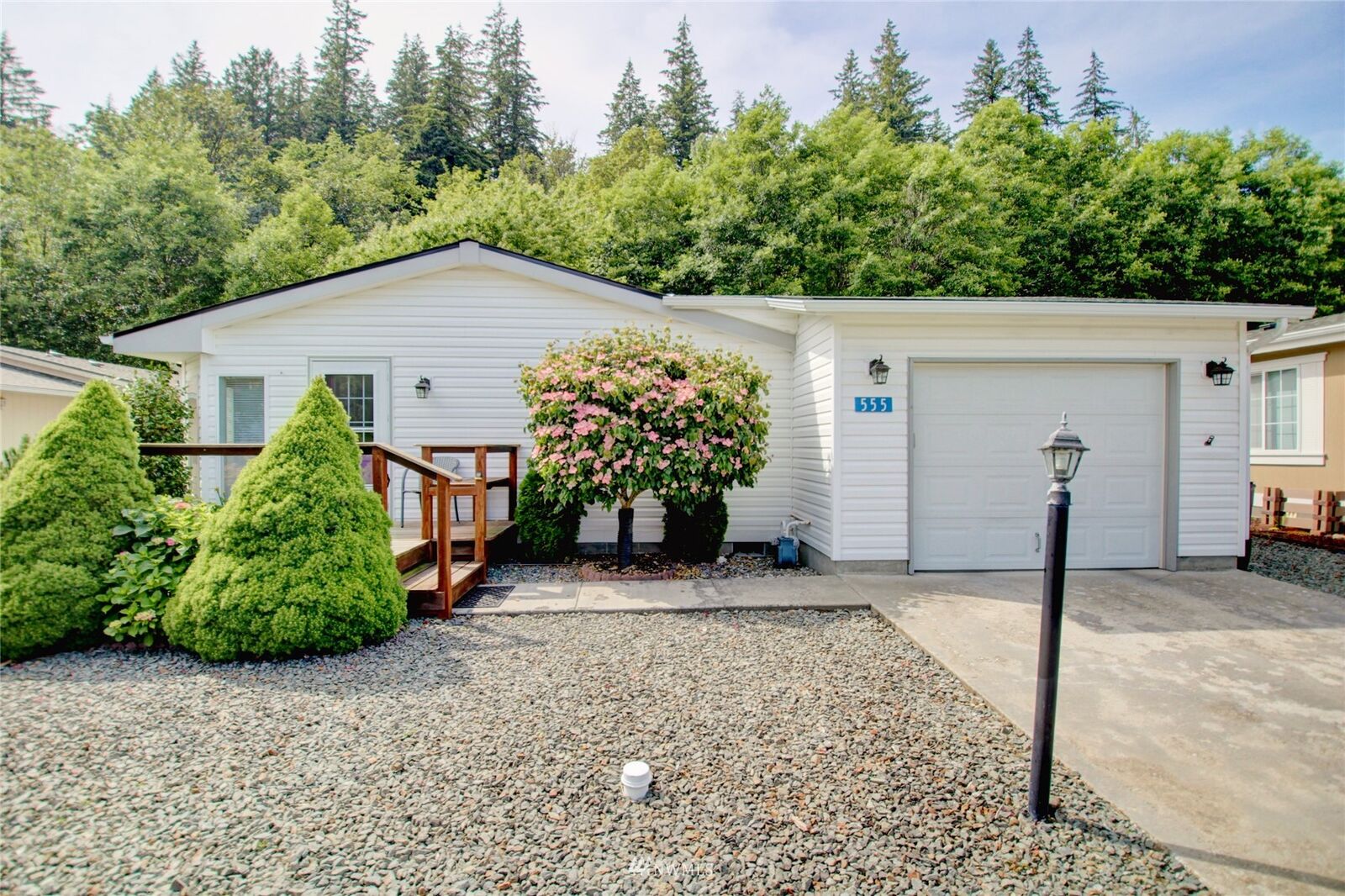 Property Photo:  555 Lupine  WA 98233 