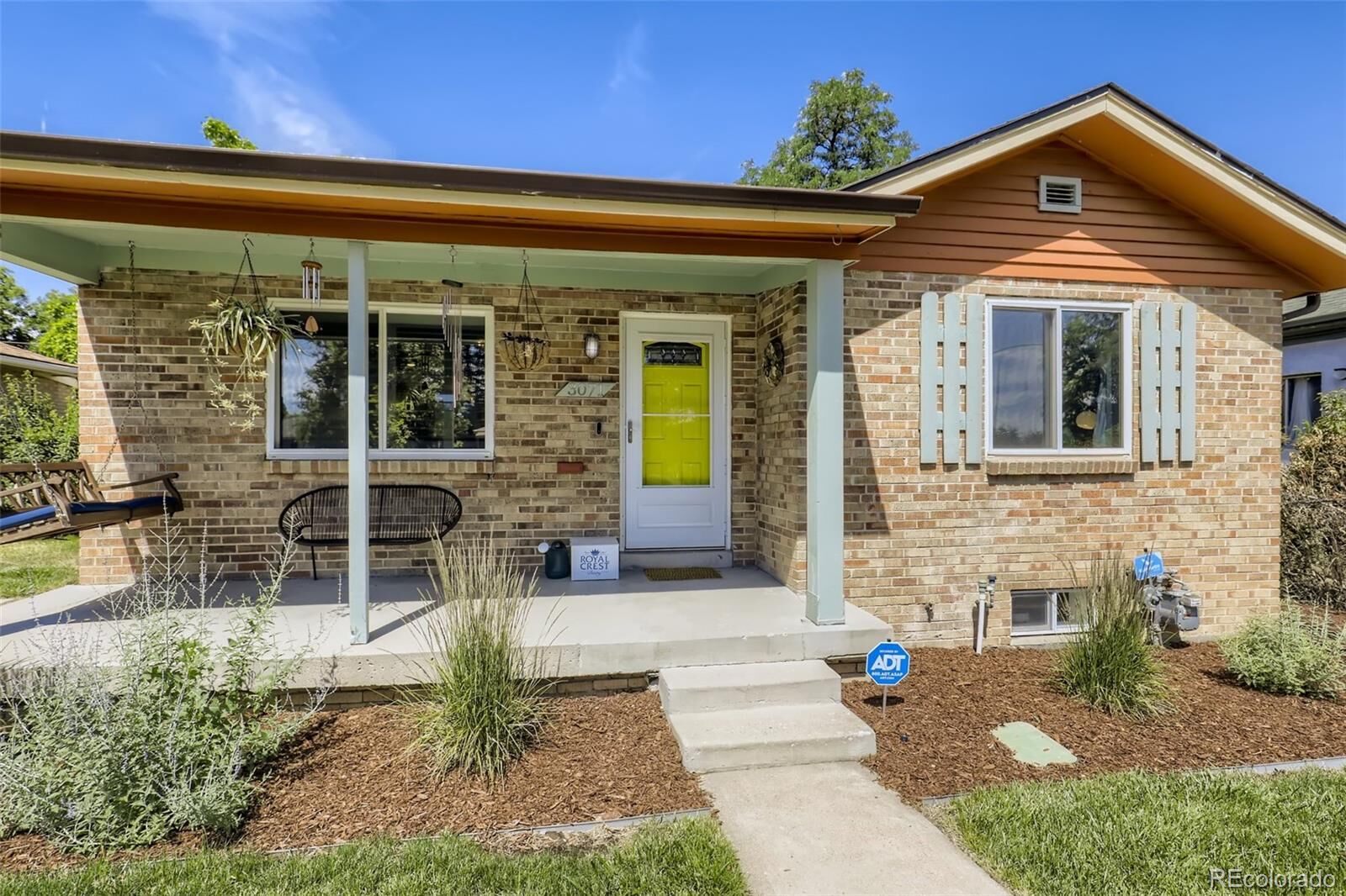 Property Photo: 3071 Eudora Street CO 80207