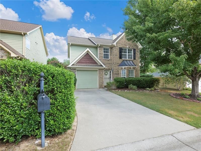 Property Photo: 6424 White Walnut Way GA 30517