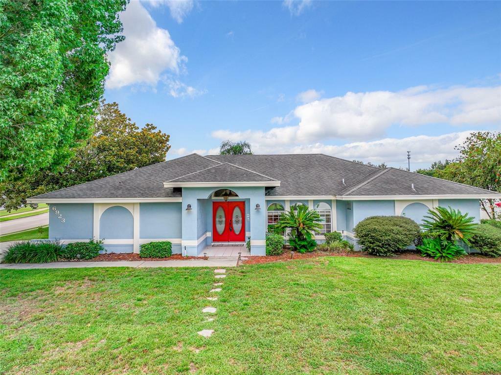 Property Photo:  6923 Ashbury Drive  FL 33809 