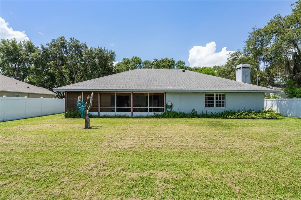 Property Photo:  1042 McCormick Drive  FL 32725 