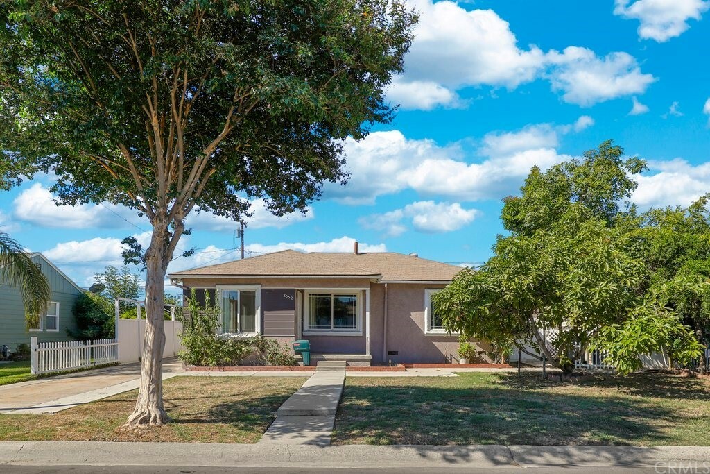 Property Photo:  8052 Franklin Street  CA 90621 