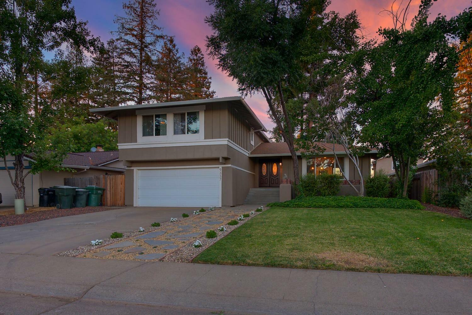 Property Photo:  9337 Premier Way  CA 95826 