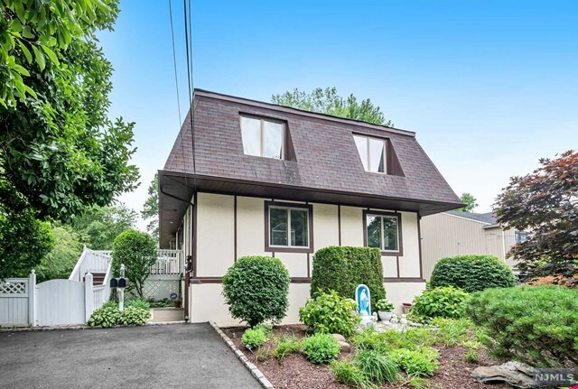 Property Photo: 26 7th Street NJ 07626