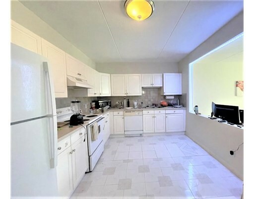 Property Photo: 580 Salem Street 16 MA 01880