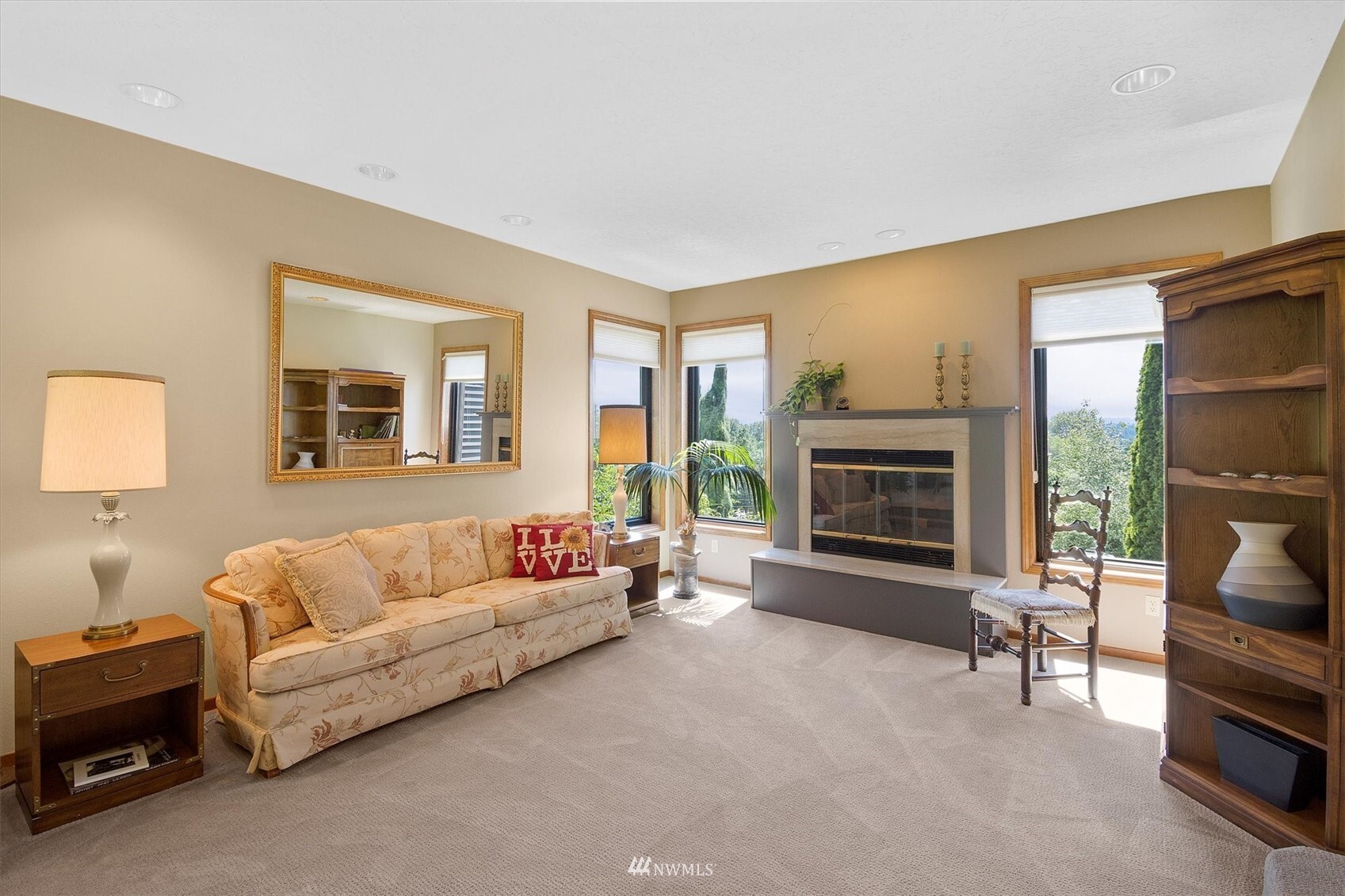 Property Photo: 3314 Pacific Way WA 98632