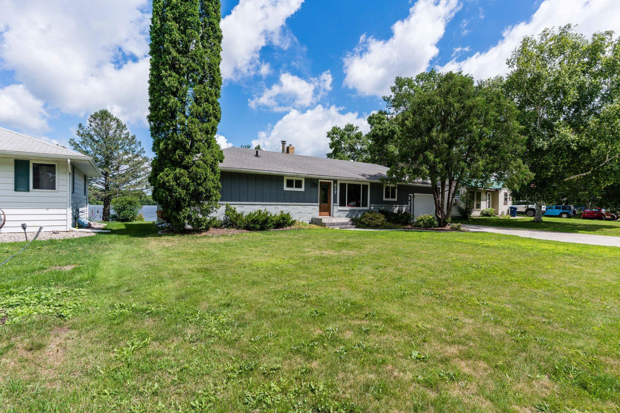Property Photo: 817 E Fir Avenue MN 56537