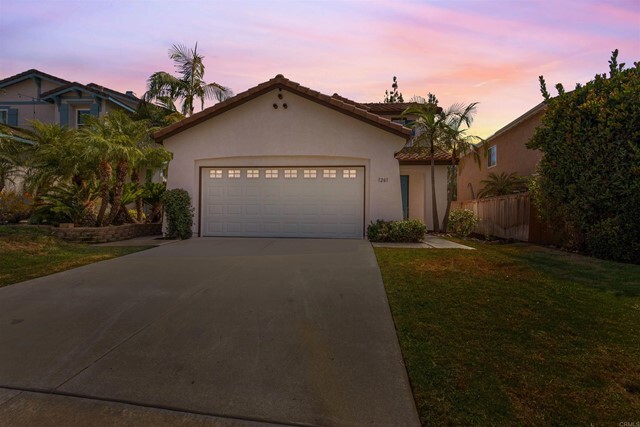 Property Photo: 1261 Avenida Fragata CA 92069