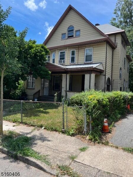 Property Photo:  893 S 17th St  NJ 07108 
