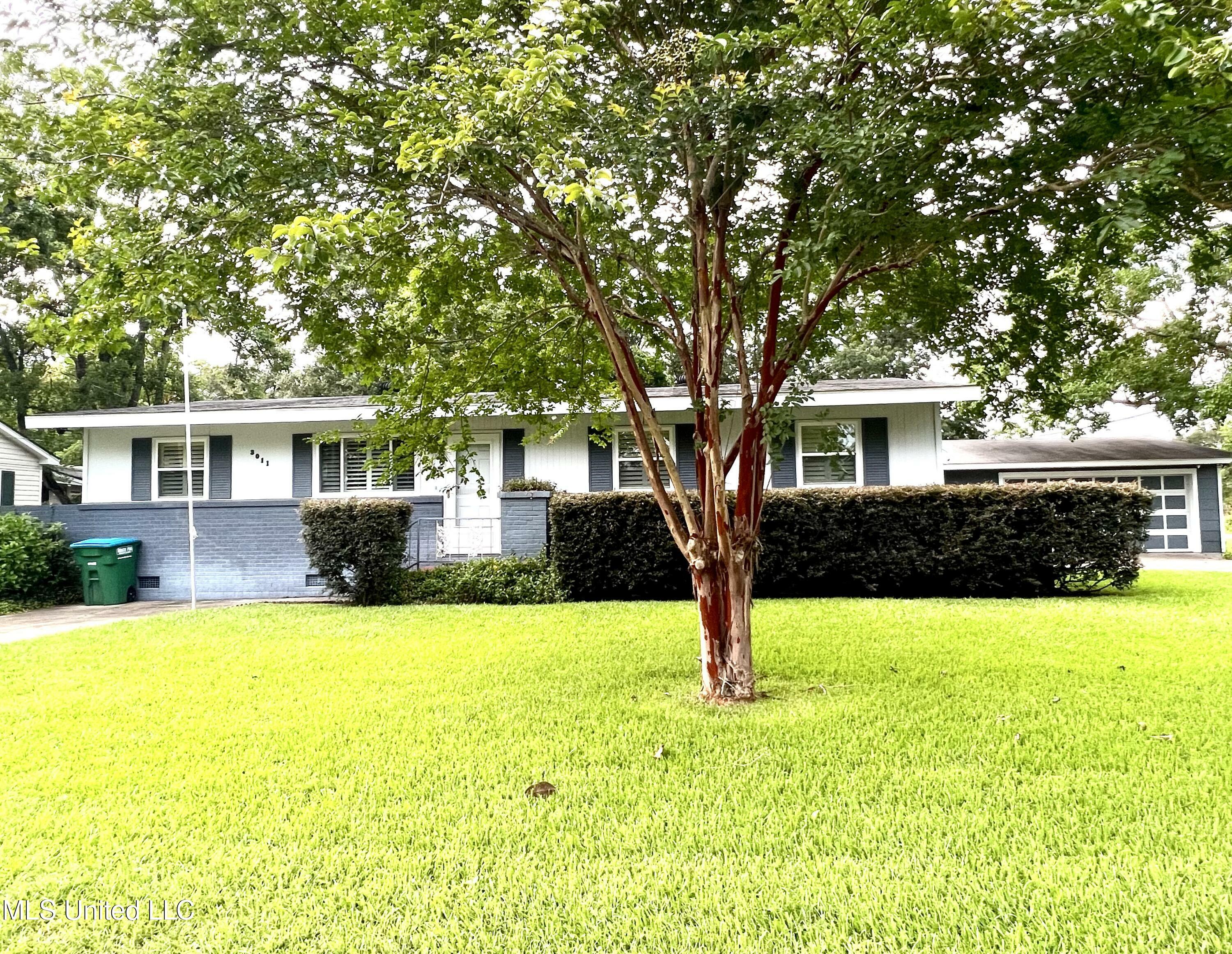 Property Photo:  3011 Criswell Avenue  MS 39567 