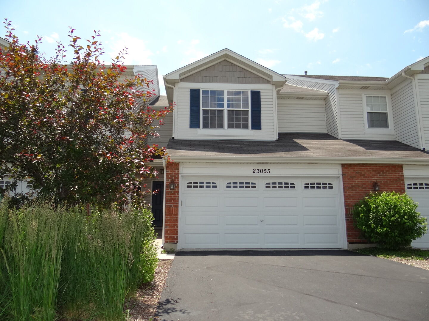 Property Photo:  23055 Ironwood Drive  IL 60586 