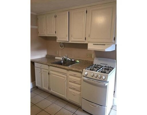 Property Photo:  30 Mount Pleasant Street 2R  MA 01453 