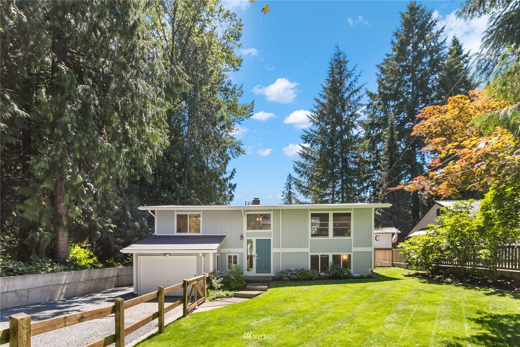 Property Photo:  17212 116th Place NE  WA 98223 