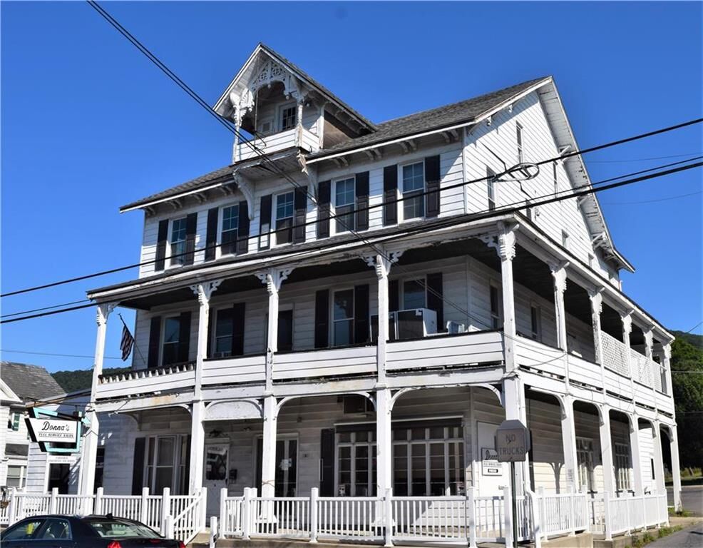 Property Photo:  201 West Main Street 3A  PA 18072 