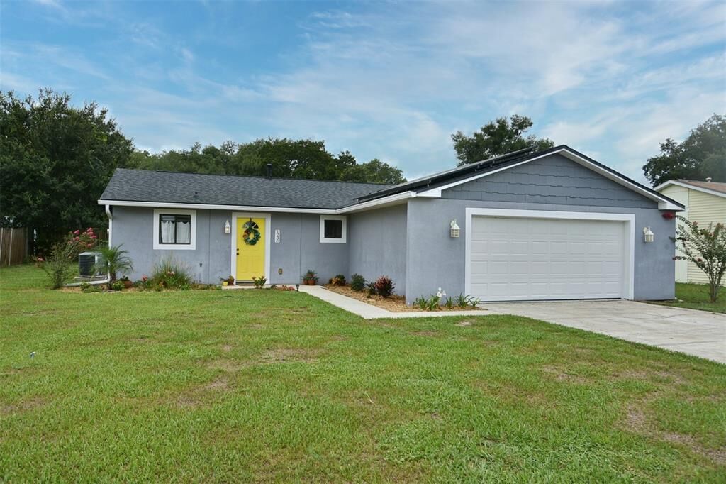 Property Photo:  1230 Lemonwood Avenue  FL 32724 
