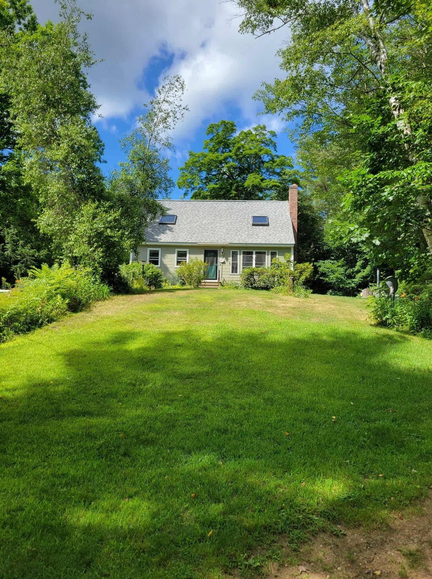 Property Photo:  275 Hadley Road  NH 03452 